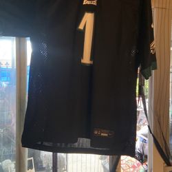 Like New JALEN HURTS JERSEY Size  Xl   # 1