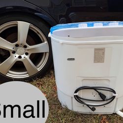 Portable Washer And Built In Spinner 3 Sizes $90, $70 & 40