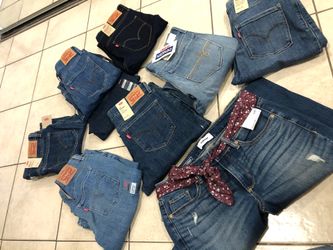 Jeans levis new sizes $40