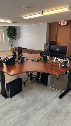 4-Station Office Desk
