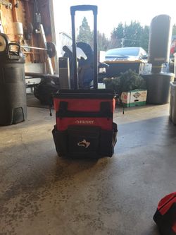 Husky 18 Inch Rolling Tool Box