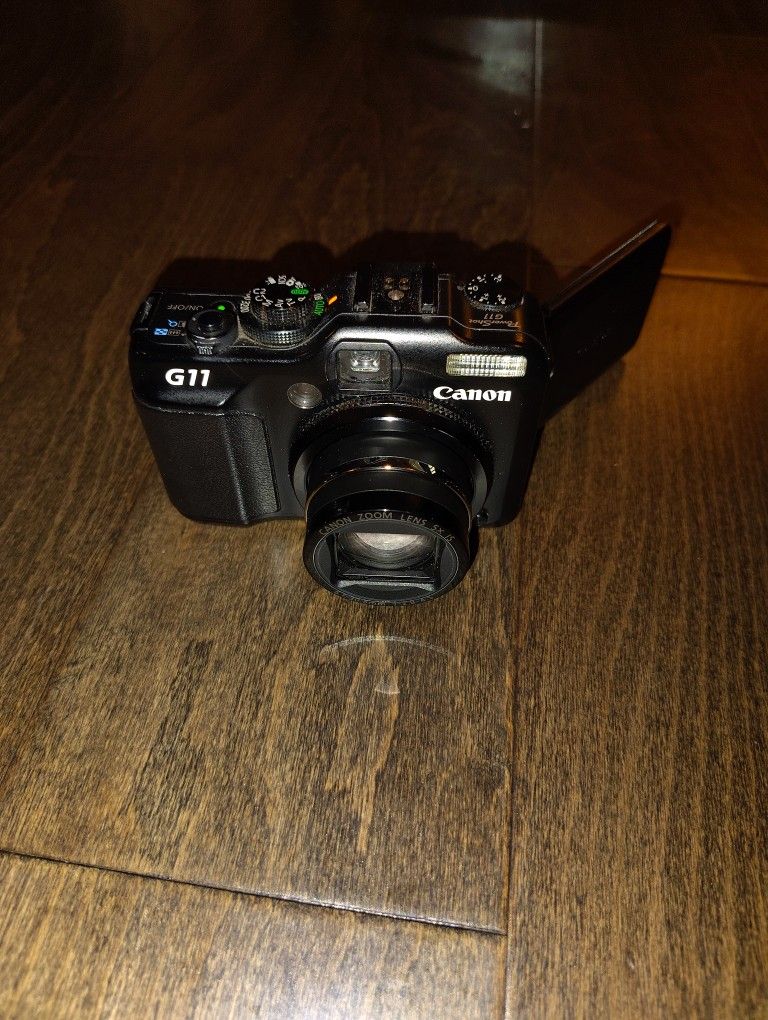 Canon PowerShot G11 Digital Camera $175 Obo