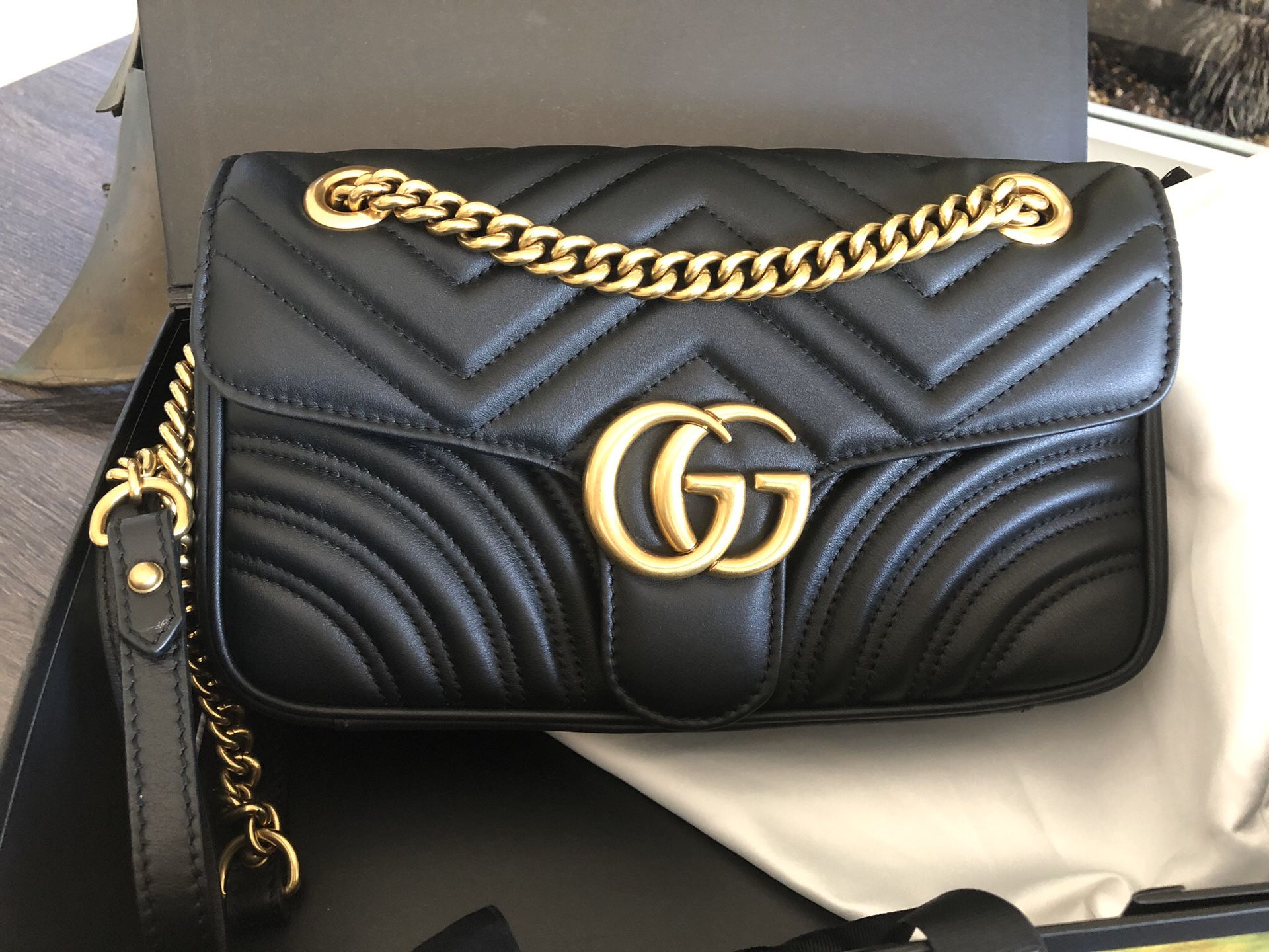 Gucci Marmont shoulder bag