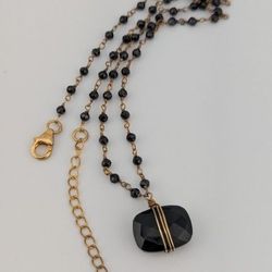 🖤🤍 Vintage dainty Natural Onyx and Gold Vermeil Rosary Necklace, 16"-18"👌