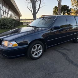 98 VOLVO V70 WAGON (PASSED SMOG)