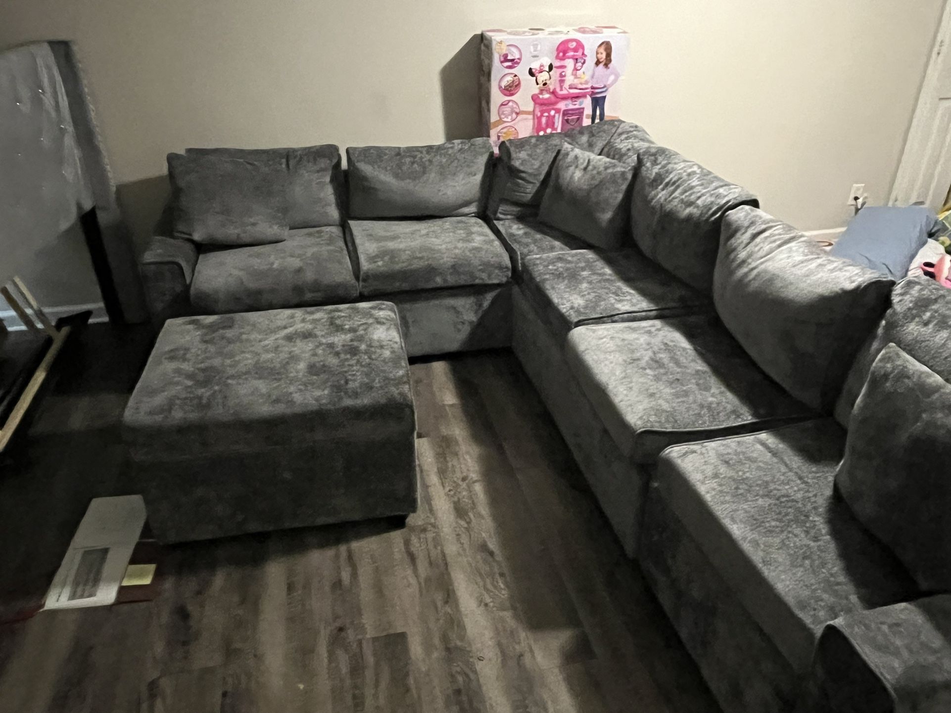 Very Nice Grey Pull Out Sectional