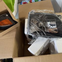 Toyota Tacoma Headlights 