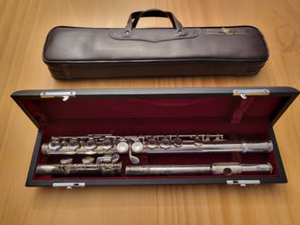 **Made in Holland- Real Silver Flute**