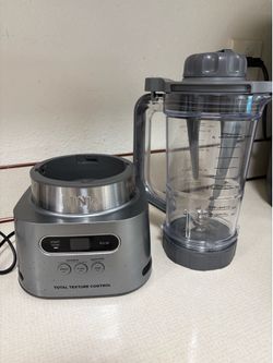Ninja TWISTi High-Speed Blender - Like New!