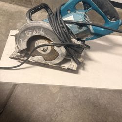 Makita Saw