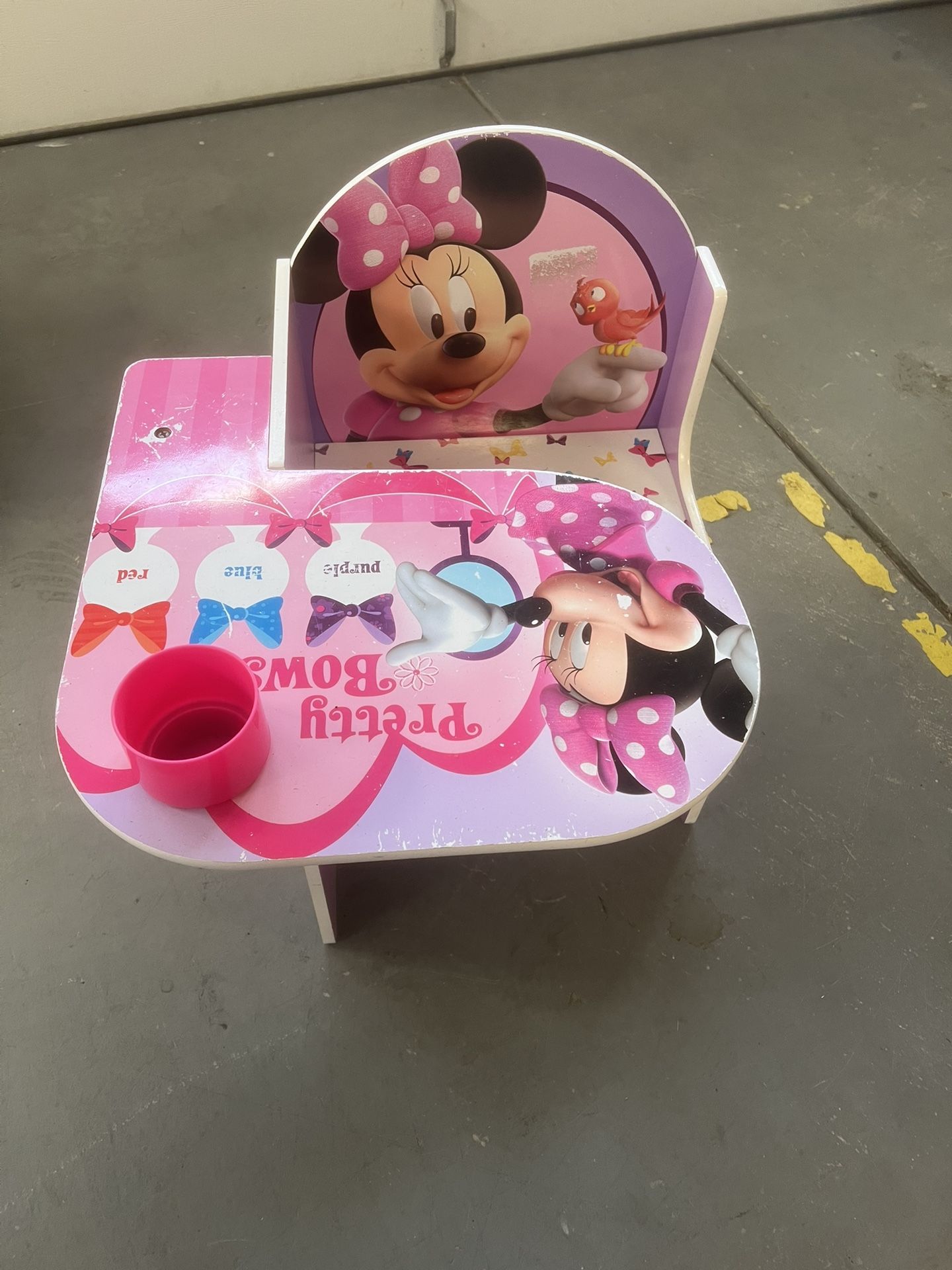 Minnie Mouse Kids chair Table