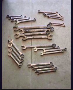 Craftsman Wrenches (selling 26 pc Set) (Excellent shape) Made In the USA $52 For All