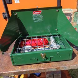 Vintage Coleman Stove 