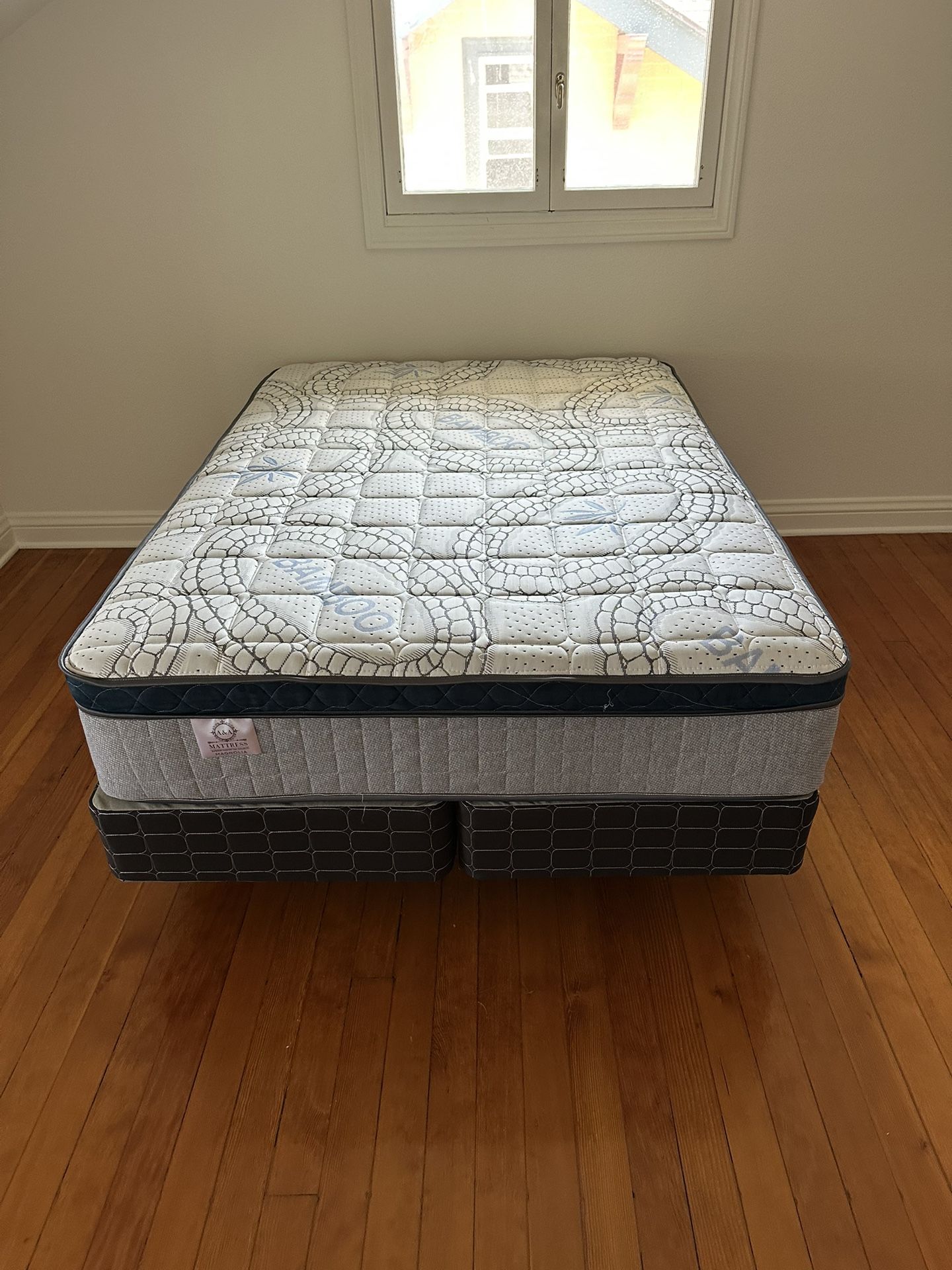 Full Size Mattress Pillow Top 12” Thick. All Sizes Available. Same Day Delivery. Brand New Mattresses