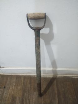 Shovel handle
