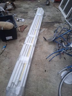 Pvc 1 1/4 tubing 10ft 16pcs $80