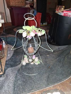 Angel candle holder