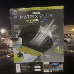 Shark Matrix Plus AI Mop & Vacuum 2in1