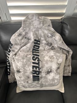 Hollister hoodie size small men