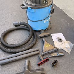 Wet/Dry Vacuum, Vacmaster