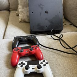 PS4 Game Console With 3 Controllers
