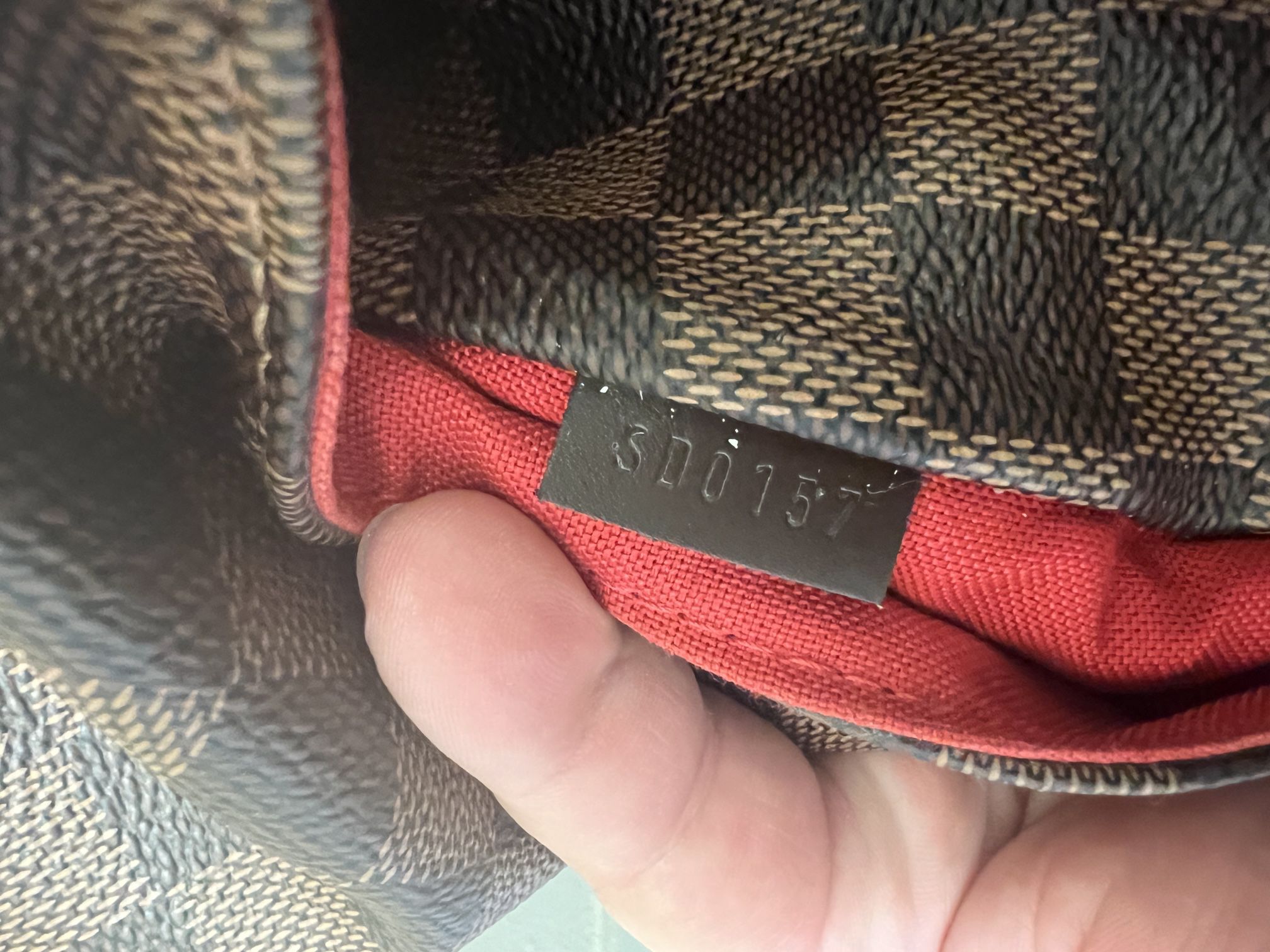 Louis Vuitton Totally MM Damier Ebene 100% Authentic Original Receipt &  Dust Bag for Sale in Phoenix, AZ - OfferUp