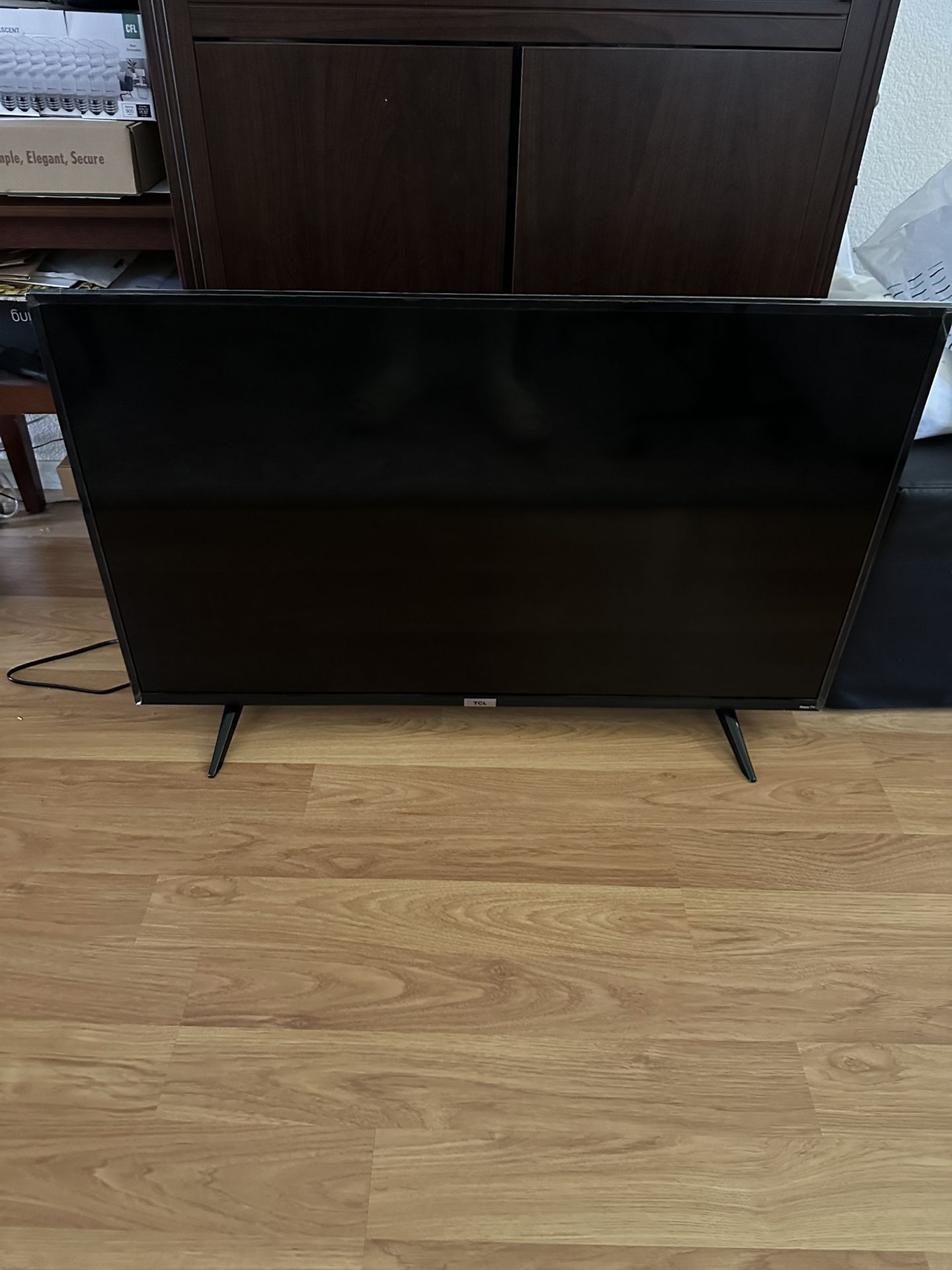 43” TCL Roku 4K TV