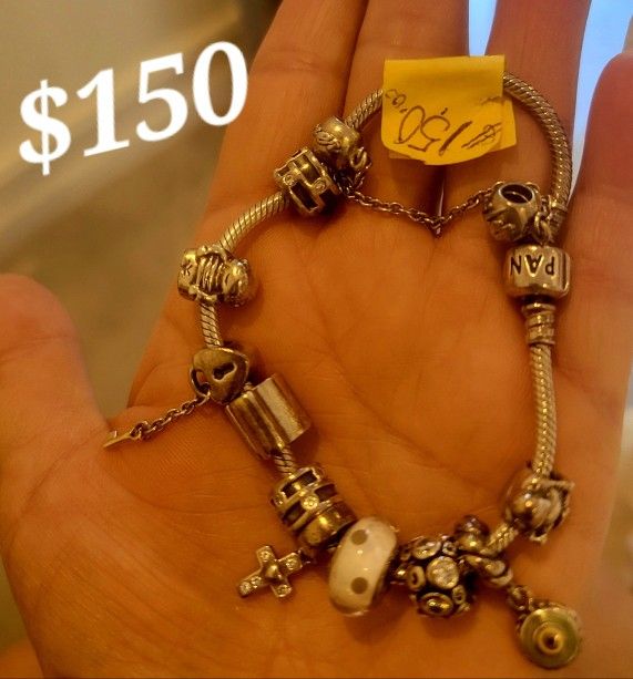 Pandora Original Color Silver ( Plata) Cada Dije Cuesta Mas De $ 50