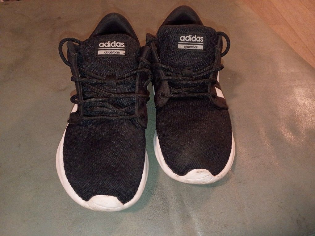 6.5 Black Adidas Cloud Foam