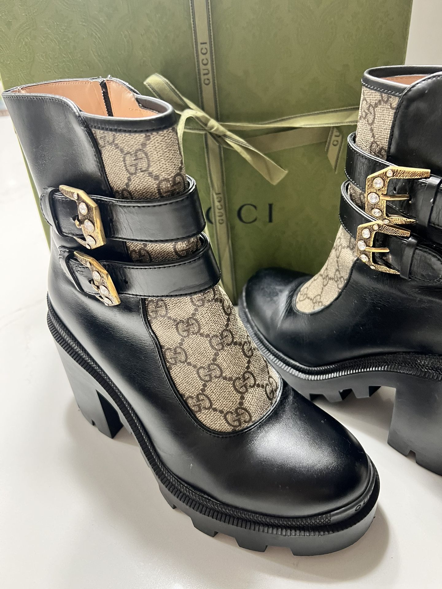 Gucci Women’s Leather Boots – Size 38 Authentic 