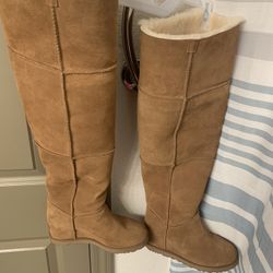 Authentic Ugg Femme Classic Over The Knee Boot Size 7