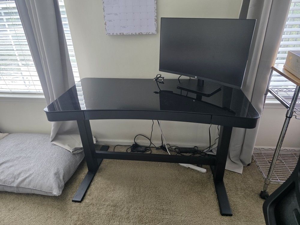 Electric Sit Or Stand Desk