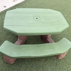 Kids Picnic Table