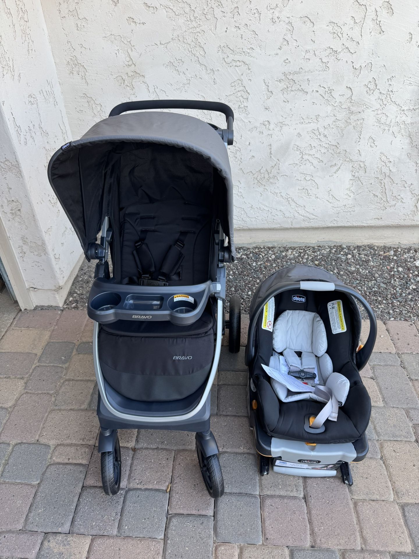 New! Chicco Bravo Trio Travel System 