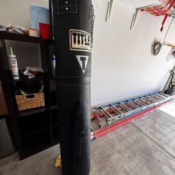 Title Heavy Bag, Punching Bag, Kickboxing, Muay Tai Bag