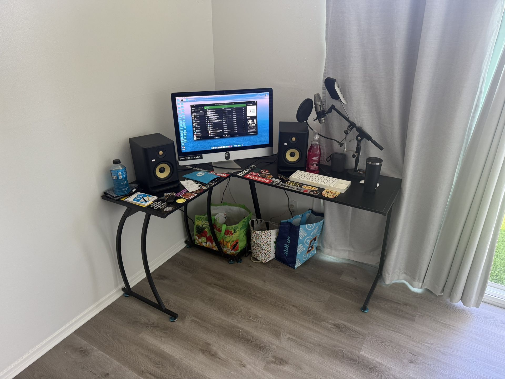 L Shaped desk.