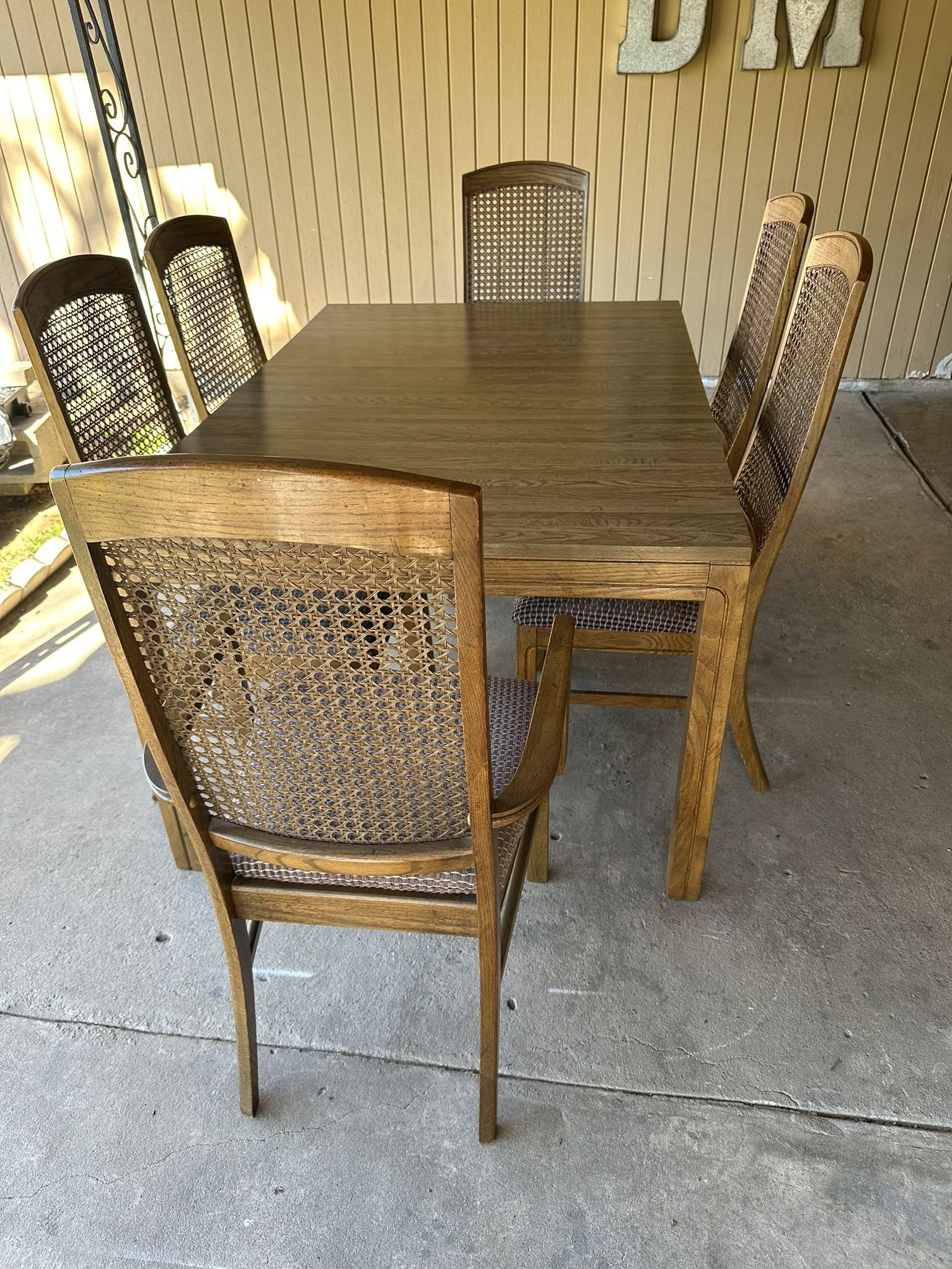 MCM - Mid Century Modern Dining Table