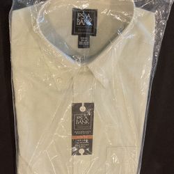 NWT Jos A. Bank Button Down Dress Shirt