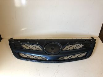 2012-2013 Toyota Corolla front upper grille OEM