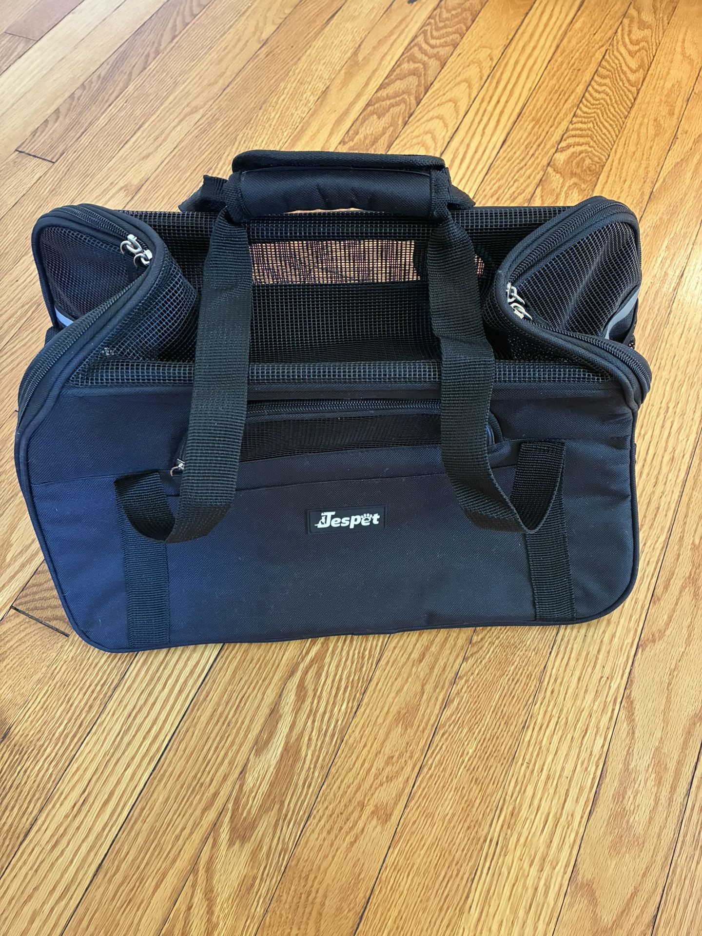 Black Jespet Dog/Cat Carrier