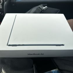 Mak Book Air M4