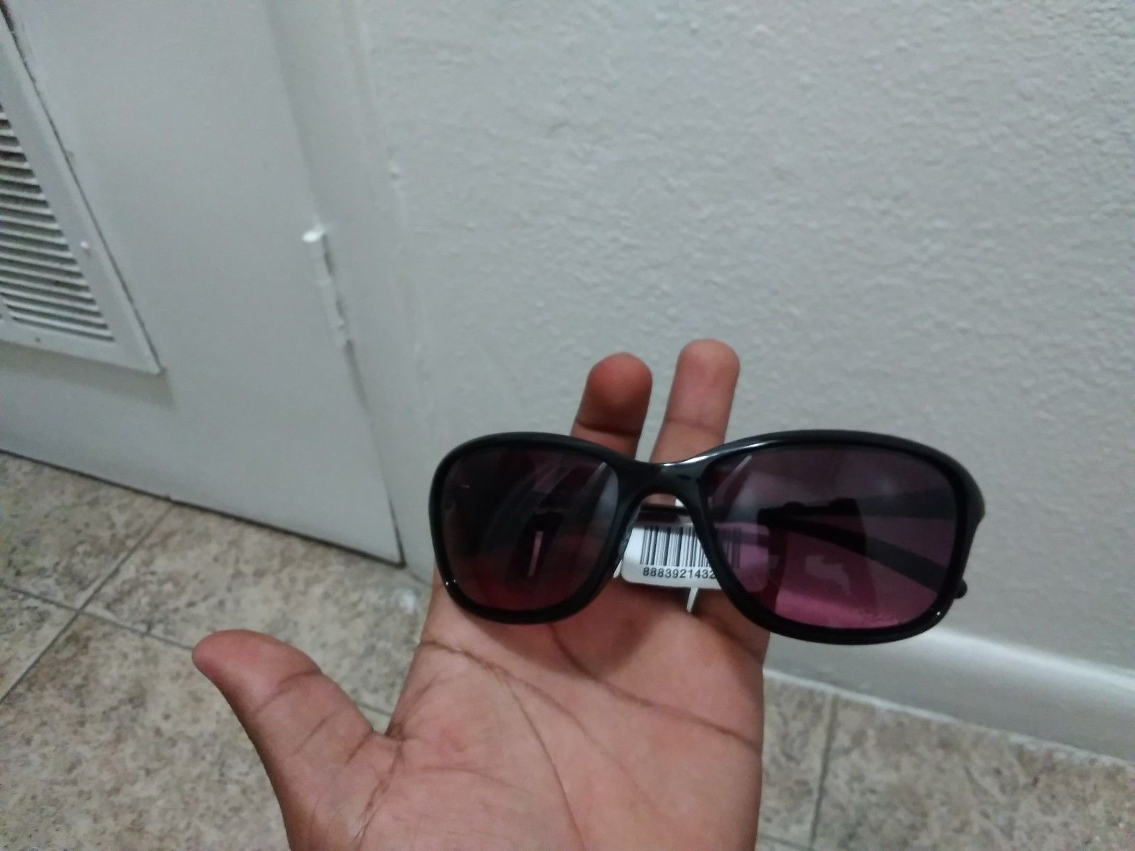 eyeglasses