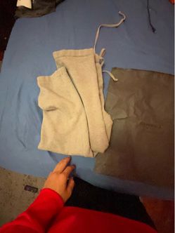 Xs dark oat essential sweats