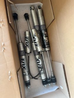 FOX 2.0 Remote Reservoir Shock Set
