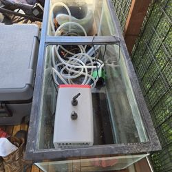 75 Gallons Fish Tank