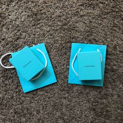 Tiffany box/bags