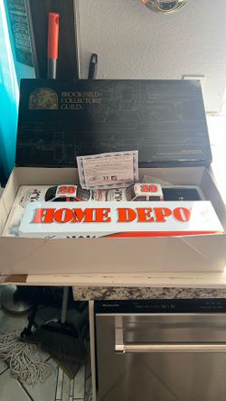 NASCAR Tony Stewart 3 Piece Die Cast Set Original Box