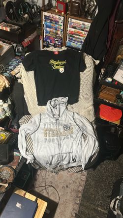Pittsburgh Steelers Hoodie $20 And Vintage Shirt $30 Or Both For $40 