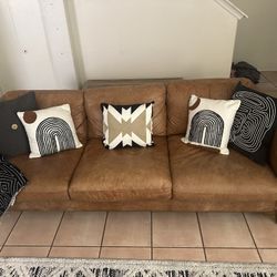 Mid Century Modern Tan Italian Leather Couch/Sofa