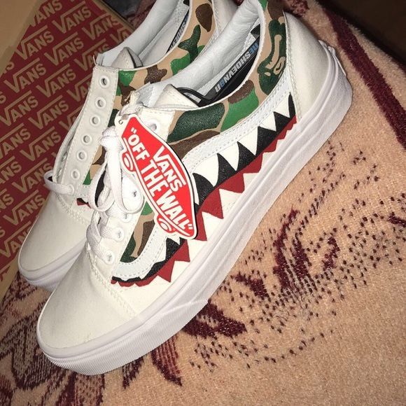 Custom Bape vans🔥